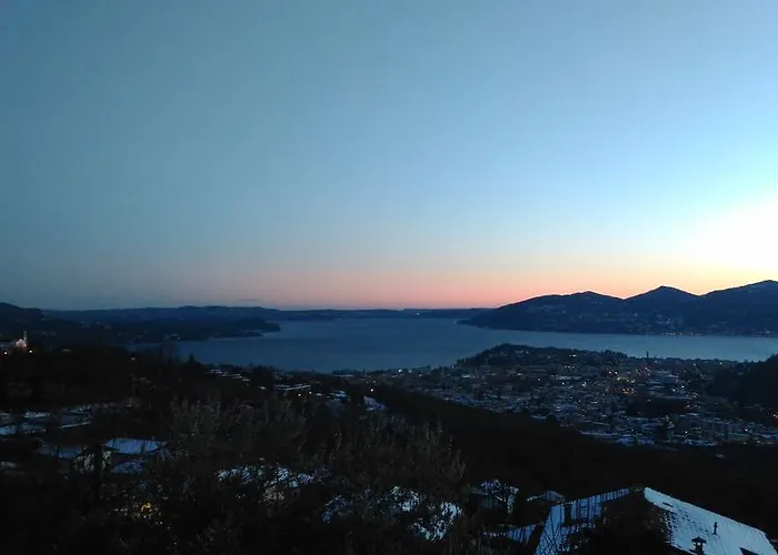 Giardino Sul Lago Bed & Breakfast *